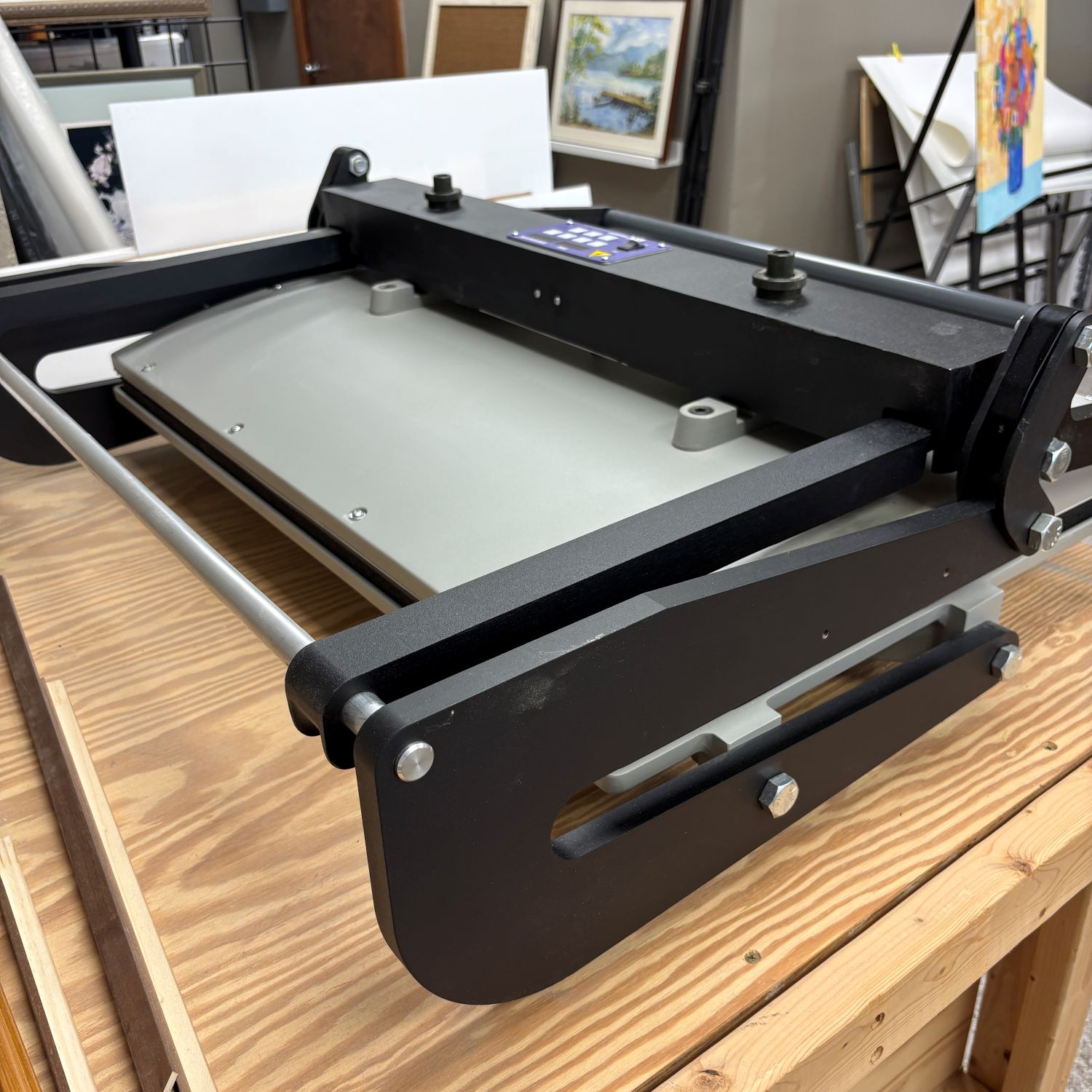D&K Masterpiece 550 Dry Mounting / Laminating Press (Used) Item # UE-062526E