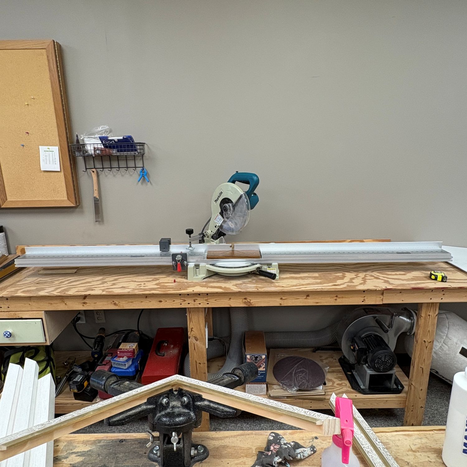 Clearmount Miter Saw Scale Model WB-SW7C with 10″ Makita Saw (Used) Item # UE-063026D