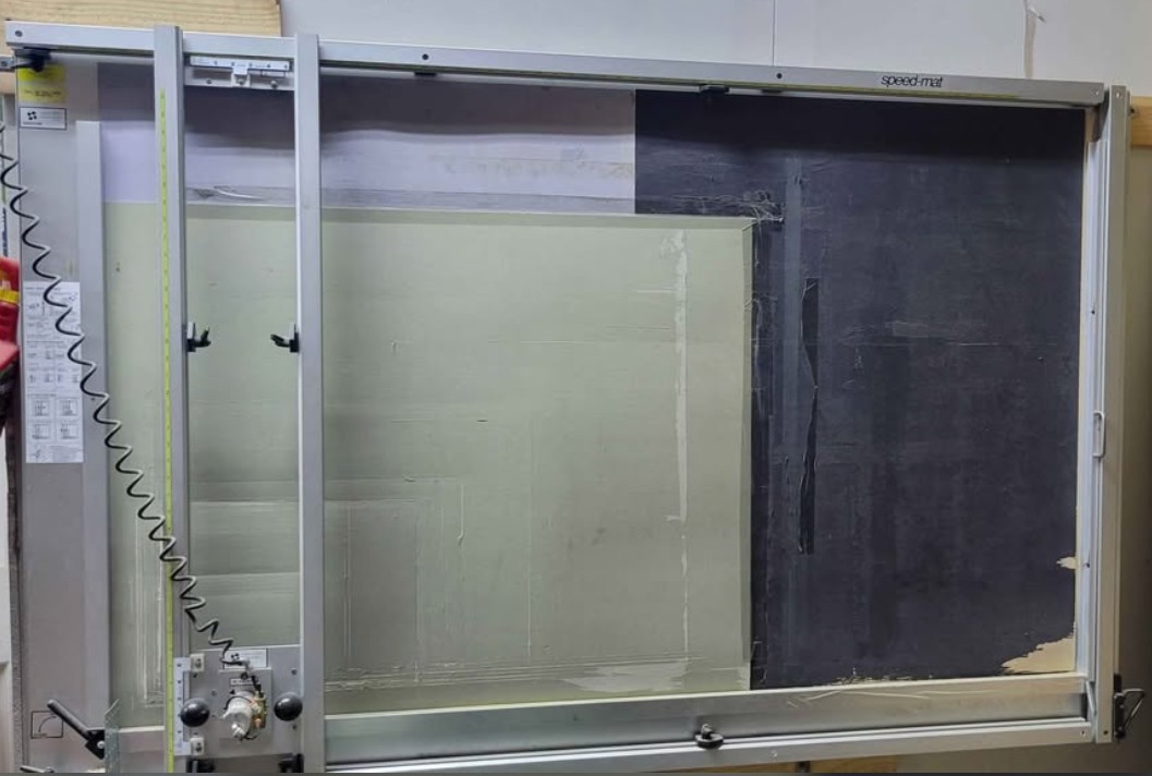 Esterly Speed-Mat Pneumatic Production 4060 Mat Cutter (Used) Item # UE-071526B