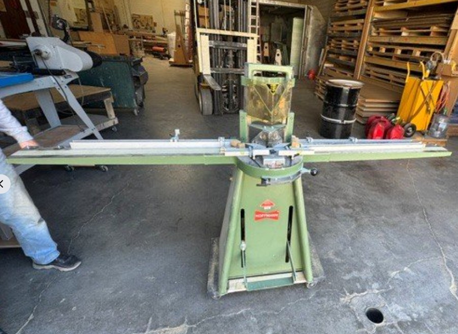 Hoffmann – Morso NFXL Manual Beaded Face-Frame Notching Machine (Used) Item # UE-070226B