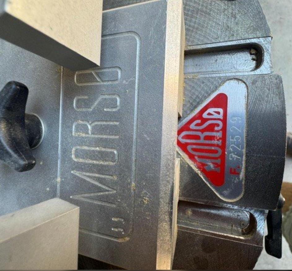 Hoffmann – Morso NFXL Manual Beaded Face-Frame Notching Machine (Used) Item # UE-070226B