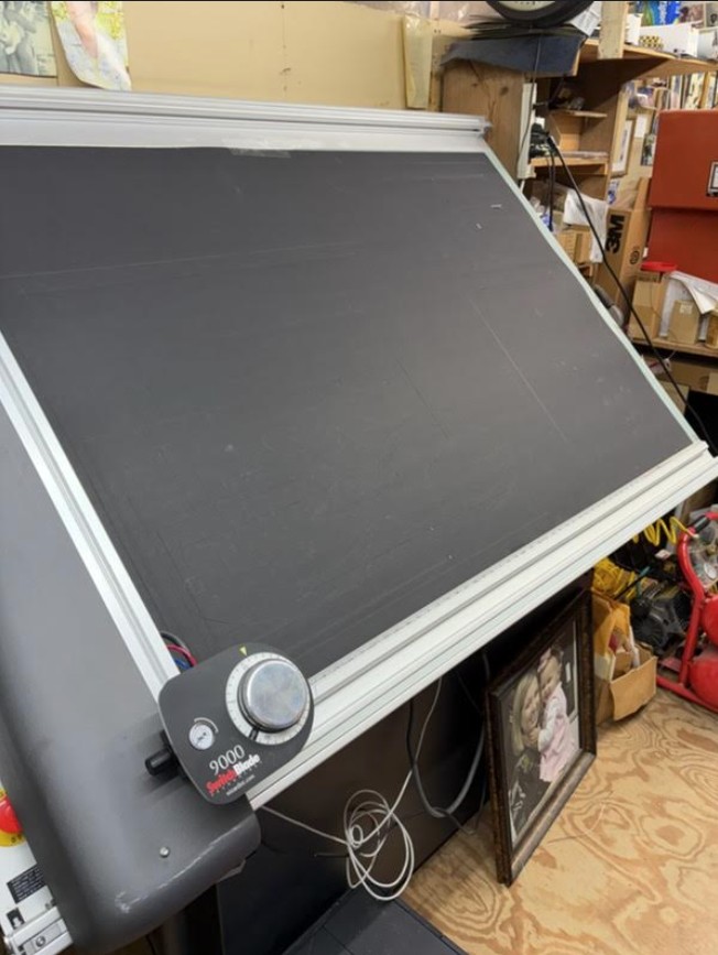 Wizard 9000 CMC Mat Cutter (Used) Item # UE-070526A