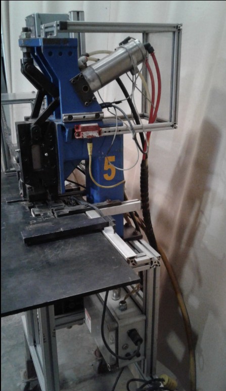 Craft AHM-01 Automatic Hanger Machine (Used) Item # UE-070726D