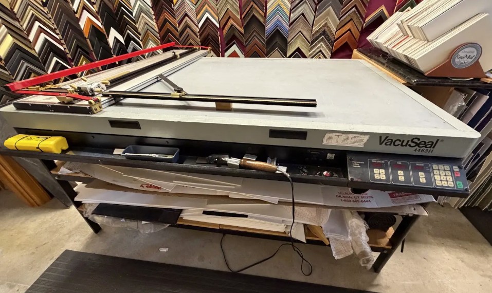 VacuSeal 4468H Vacuum Heat Press ( Bienfang / D&K Expression ) (Used) Item # UE-071526C