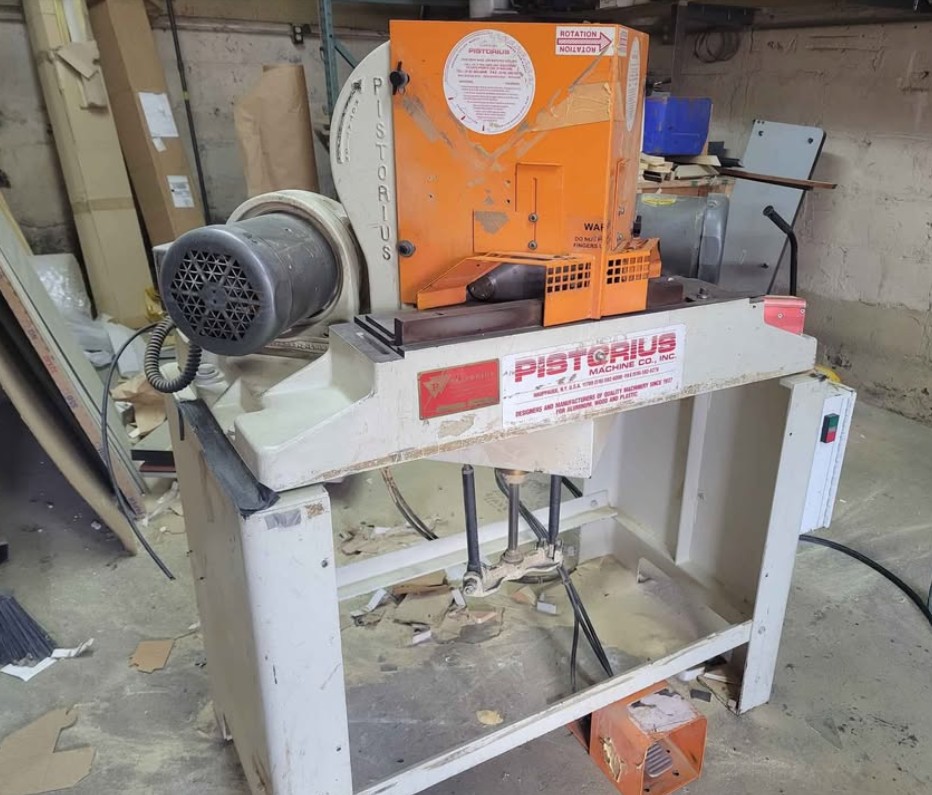 Pistorius MN200 / MN-200 Double Miter Saw (Used) Item # UE-071626A