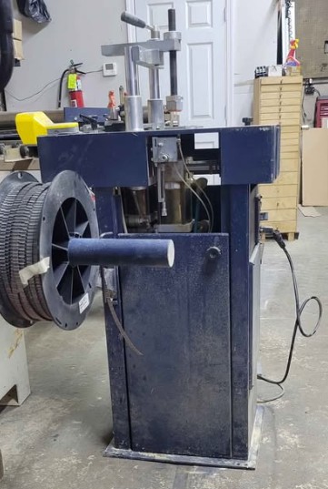 ITW AMP / Alfamacchine Production Speed Nailer (Used) Item # UE-071626B