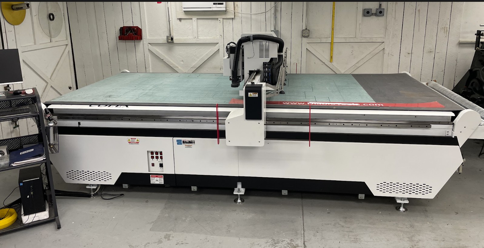 Colex SharpCut SXC1732 Conveyor Flatbed Digital Cutting System (Used) Item # UE-071626N