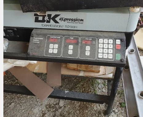 D&K Expression (Bienfang / Vacuseal) 5298H Vacuum Heat Press (Used) Item # UE-080726A