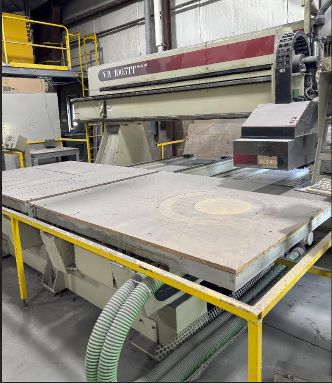 KOMO VR1005TT Mach III Dual Table CNC Router (Used) Item # UE-081326C