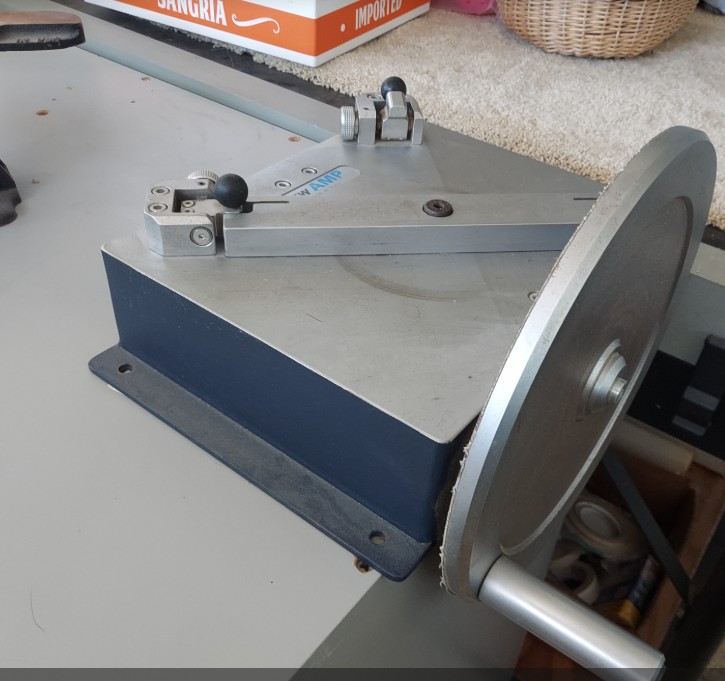 ITW Amp Mitre Disc Sander (Used) Item # UE-082426H