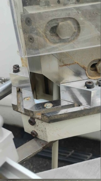 Hoffmann Morso NM Manual Beaded Face-Fame Notching Machine (Used) Item # UE-090726A