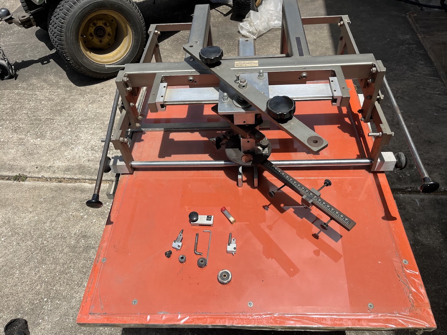 Barton Oval Pro Mat & Glass Cutter (Used) Item # UE-092426D