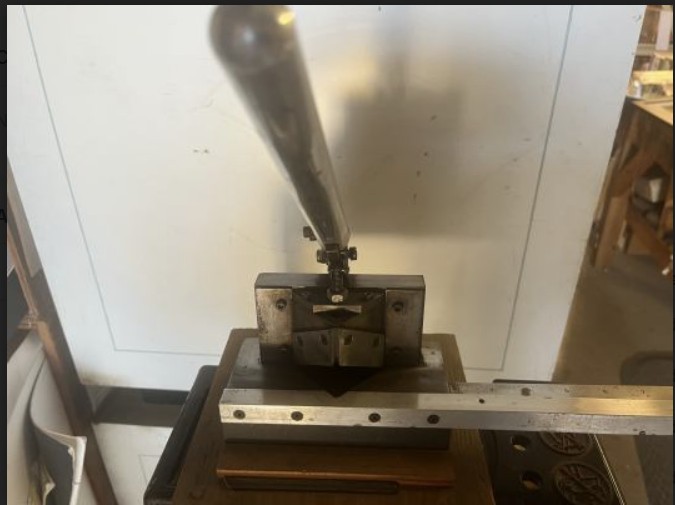 Shrink Wrapper, Fillet Cutter, Frame Vises, Cooling Weight For Picture Framing (Used) Item # UE-092826D