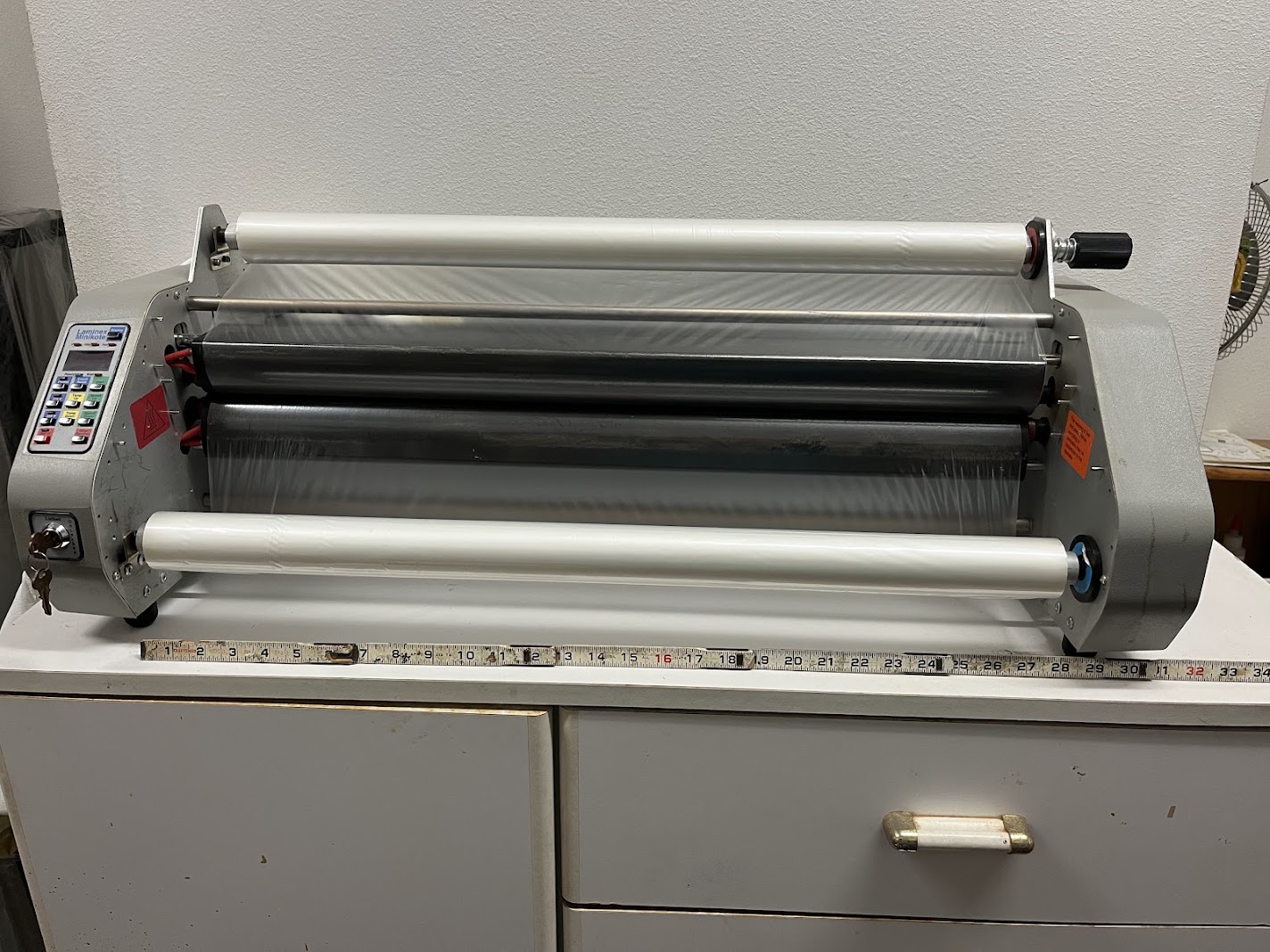 Used Laminex Minikote Drylam 27"