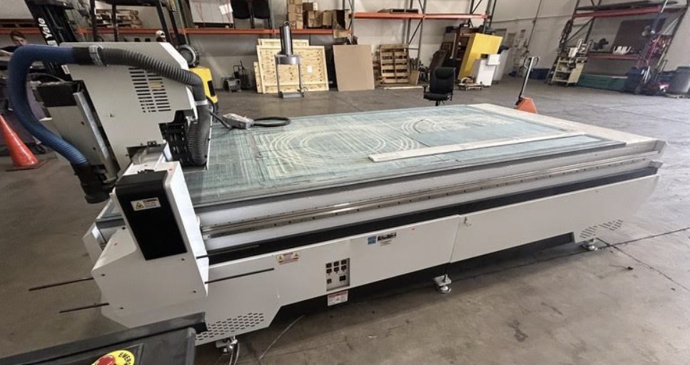 Colex Sharpcut SX1732 67″X126″ Flatbed Cutter (Used) Item # UE-102726B