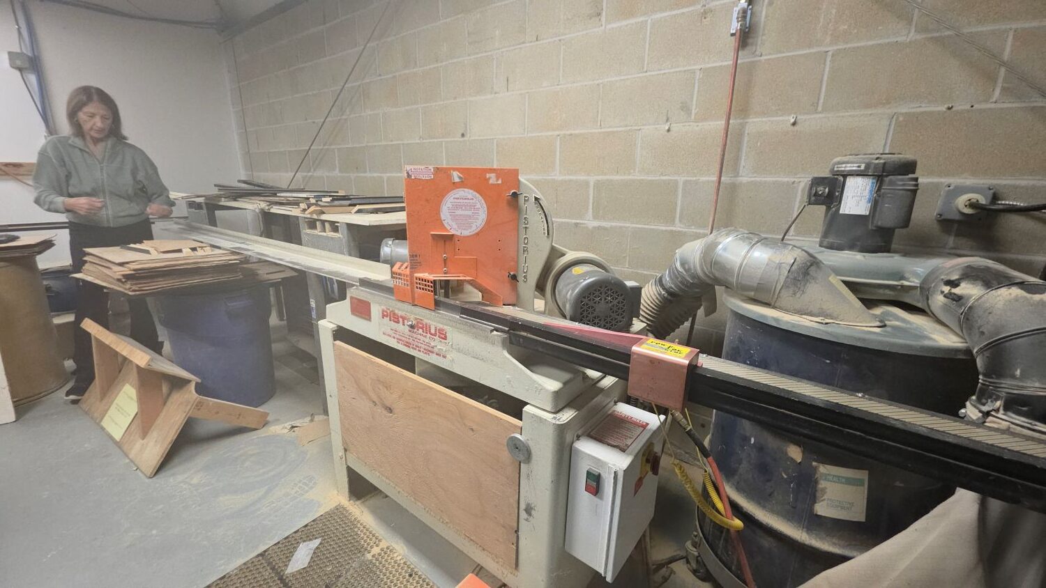 Pistorius MN200 / MN-200 Double Miter Saw (Used) Item # UE-102826D